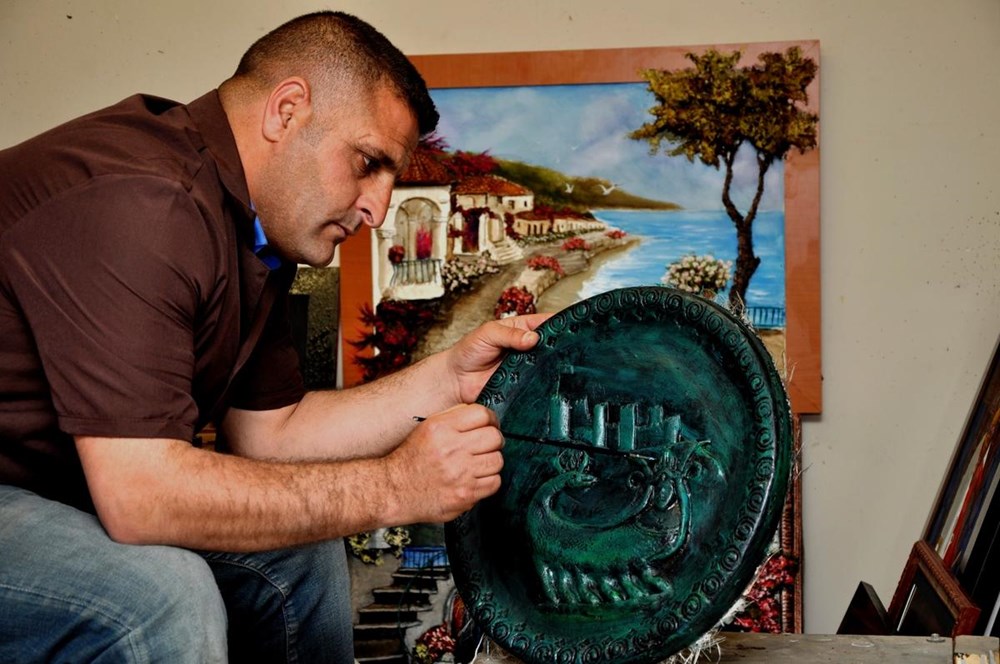 Kozalaklardan sanat eserine NTV