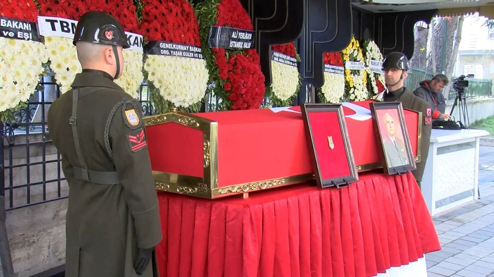 Emekli Korgeneral Hasan Kundakçı son yolculuğuna uğurlandı - 11