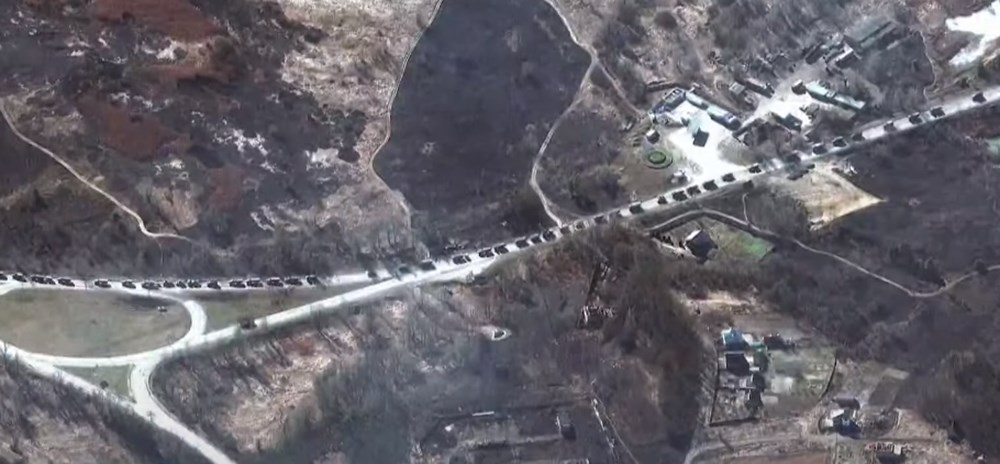 Putin’in
yıkım ordusu: 64 kilometrelik konvoy Kiev sınırında durdu - 17