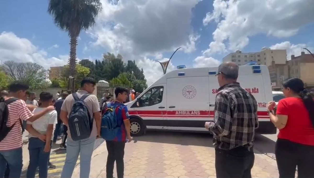 Belediye önünde silah sesleri: Tartıştığı adam tarafından vuruldu Belediye önünde silah sesleri: Tartıştığı adam tarafından vuruldu