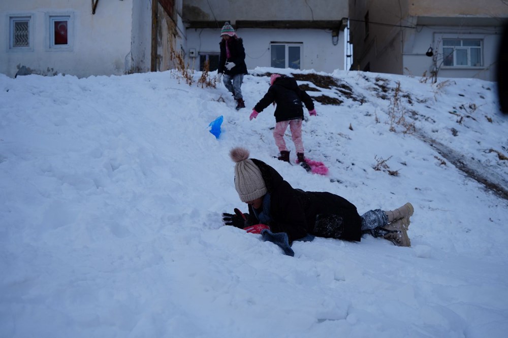 Yuvarlanarak gelen neşe: Kar, kızak ihtiyacını ortadan kaldırdı 75 5rDS3PC jkG0GlCQYehGwg