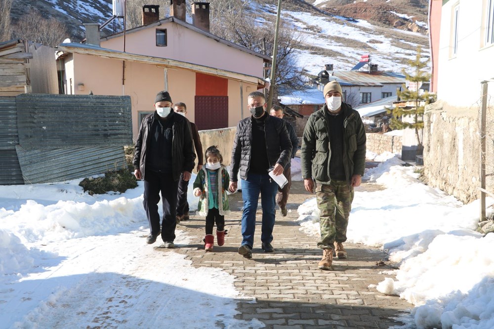 Corona virüs bu köyü teğet geçti - 4