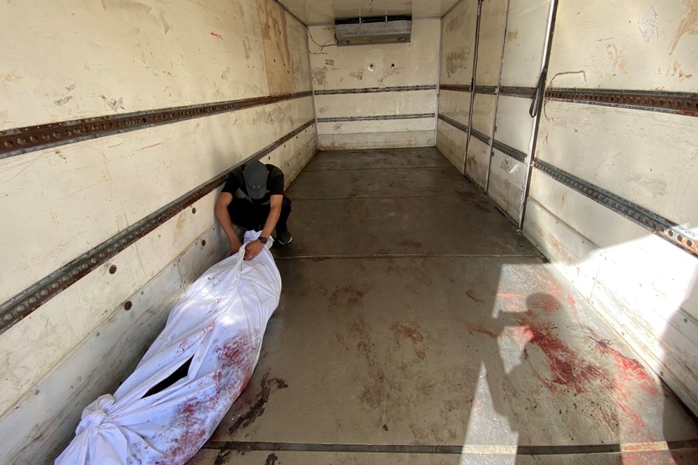 Gazze'de can kaybı 11 bini aştı | BM: Cehennem varsa orası Gazze'nin kuzeyi - 11