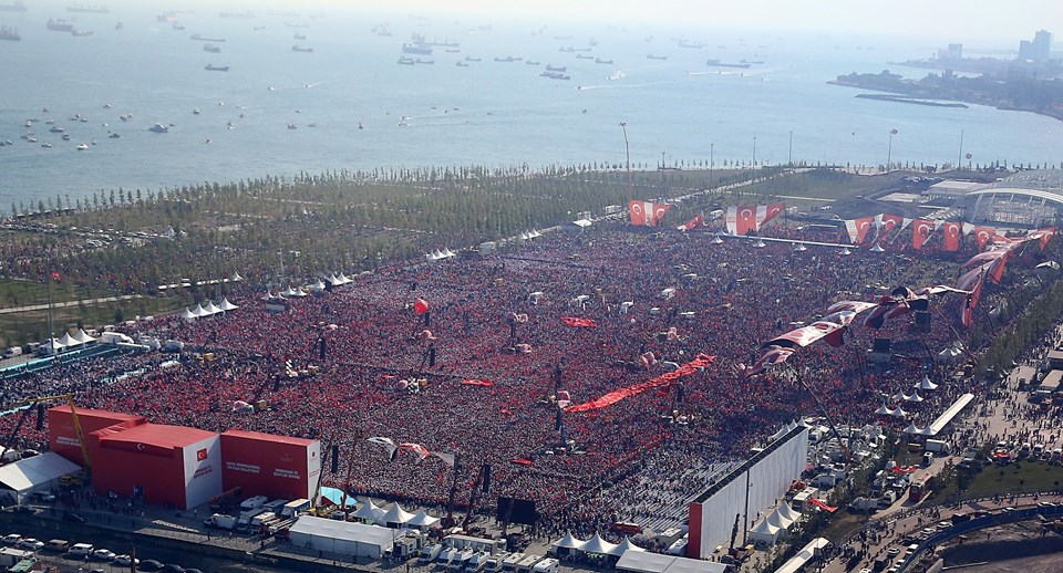 Yenikapı'da milyonlar demokrasi ve şehitler için buluştu - 2