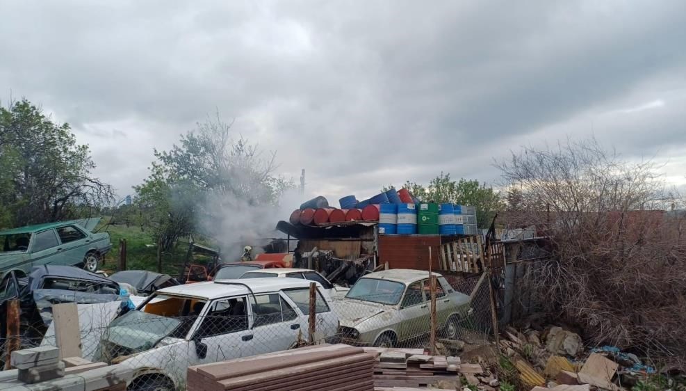 Ankara'da sanayi sitesinde yangın