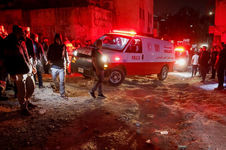 İsrail güçlerinden Batı Şeria'da "görülmemiş boyutta" baskın: 14 Filistinli öldürüldü - 1