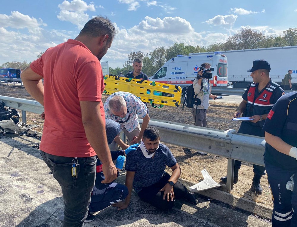 Anız yangını TEM'de kazaya neden oldu: 2 ölü, 35 yaralı - 2