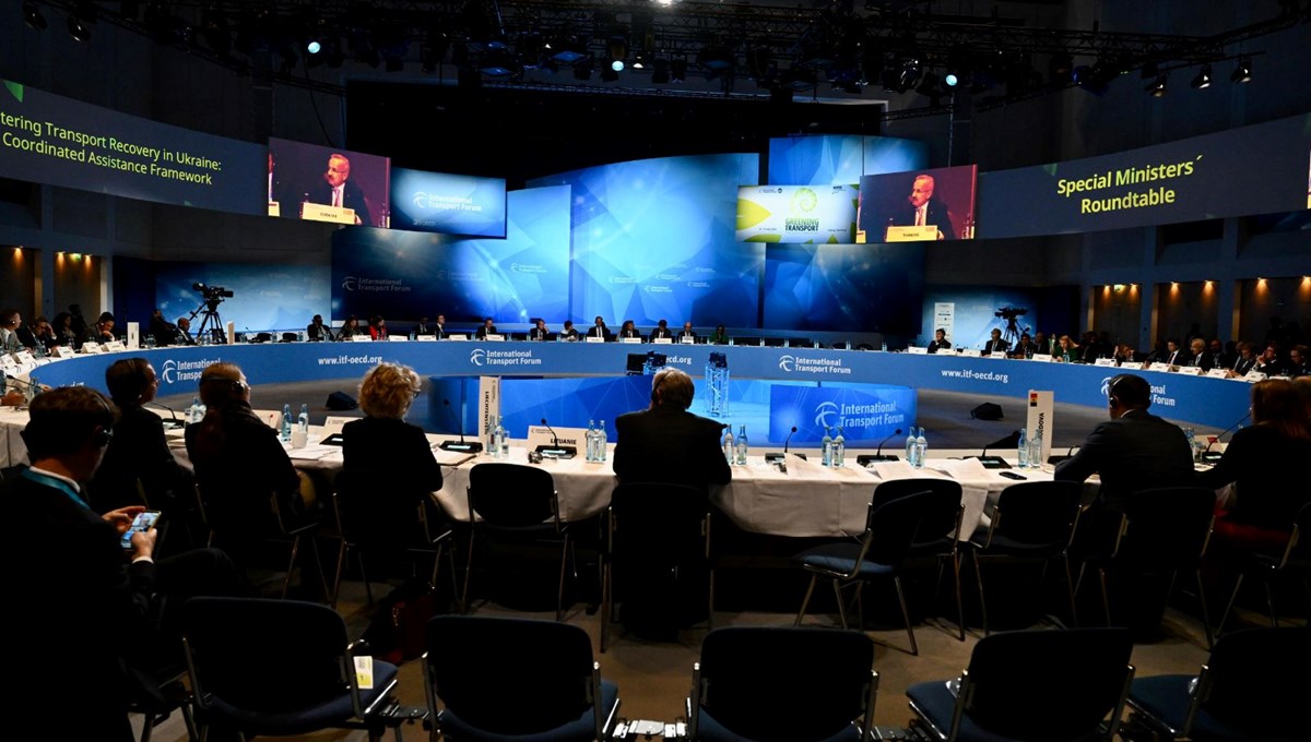 Türkiye, Ukrayna’nın yeniden inşası için masada