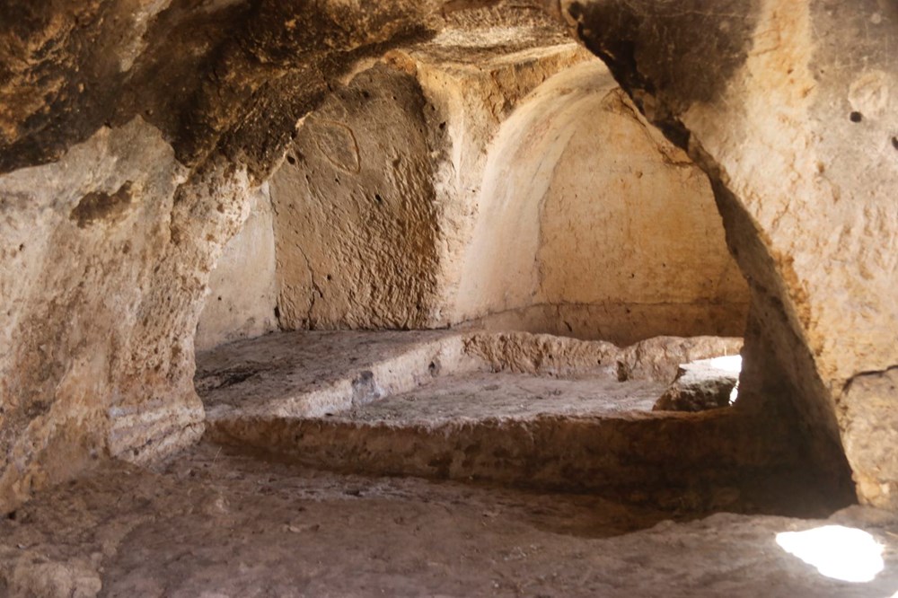 3 bin yıllık Zerzevan Kalesi’nin altında devasa yapılar tespit edildi - 1