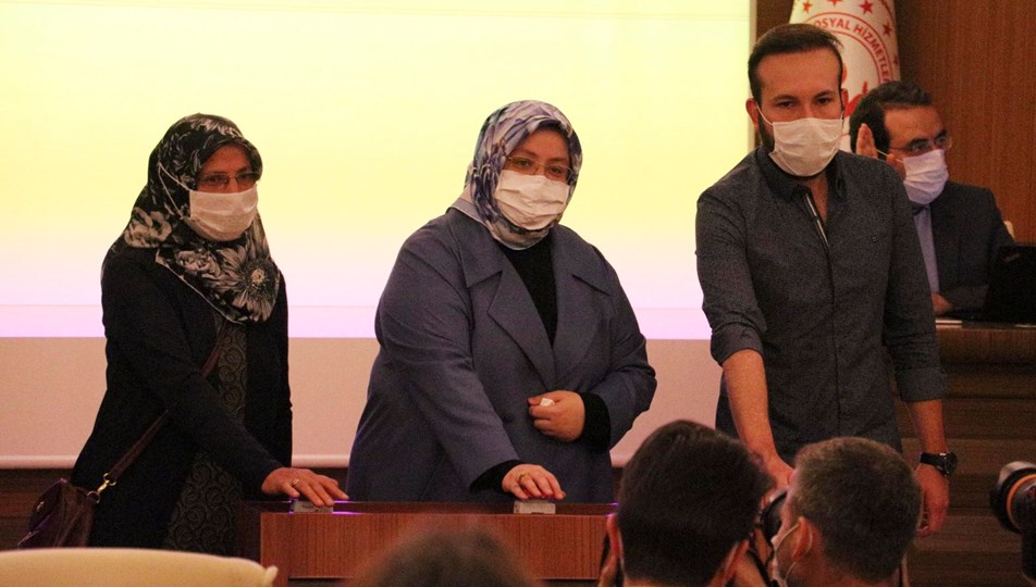 274 Sehit Yakini Gazi Ve Gazi Yakininin Atamasi Yapildi Ntv