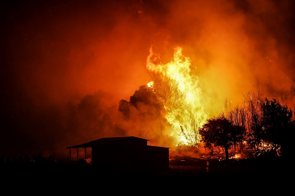 Çanakkale orman yangınında son durum: Alevlerle mücadele sürüyor, Tarihi Alan kapatıldı - 5