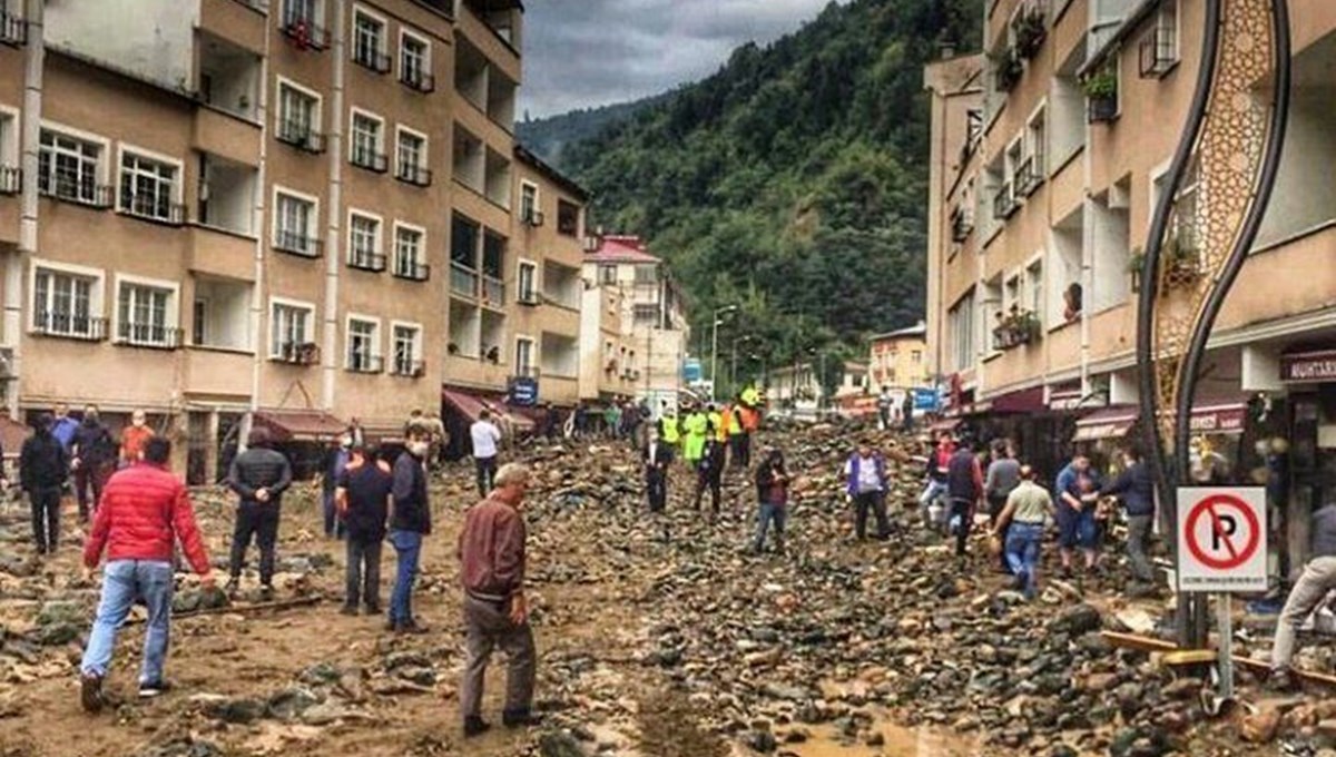 Karadeniz'deki sel felaketi: Heyelan ve sel sayısındaki artış ilerideki yıllarda devam edecek Karadeniz'deki sel felaketi: Heyelan ve sel sayısındaki artış ilerideki yıllarda devam edecek