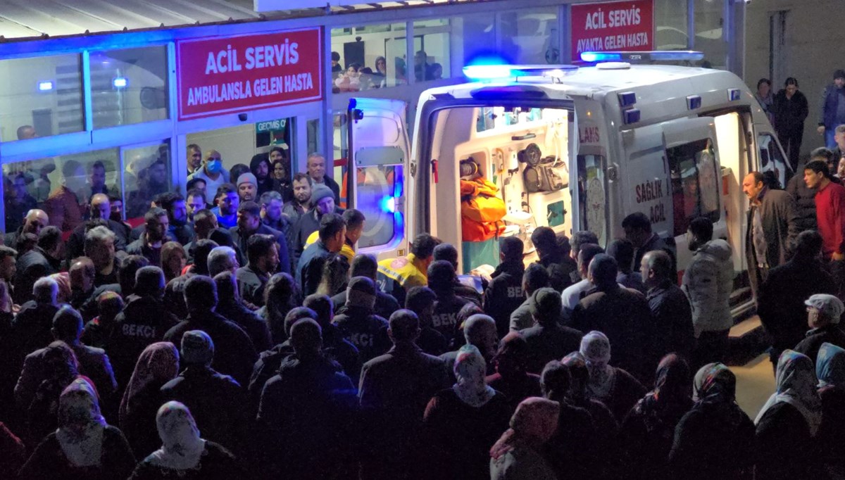 Düğünde maganda kurşunu: 9 yaşındaki çocuk ağır yaralı Düğünde maganda kurşunu: 9 yaşındaki çocuk ağır yaralı