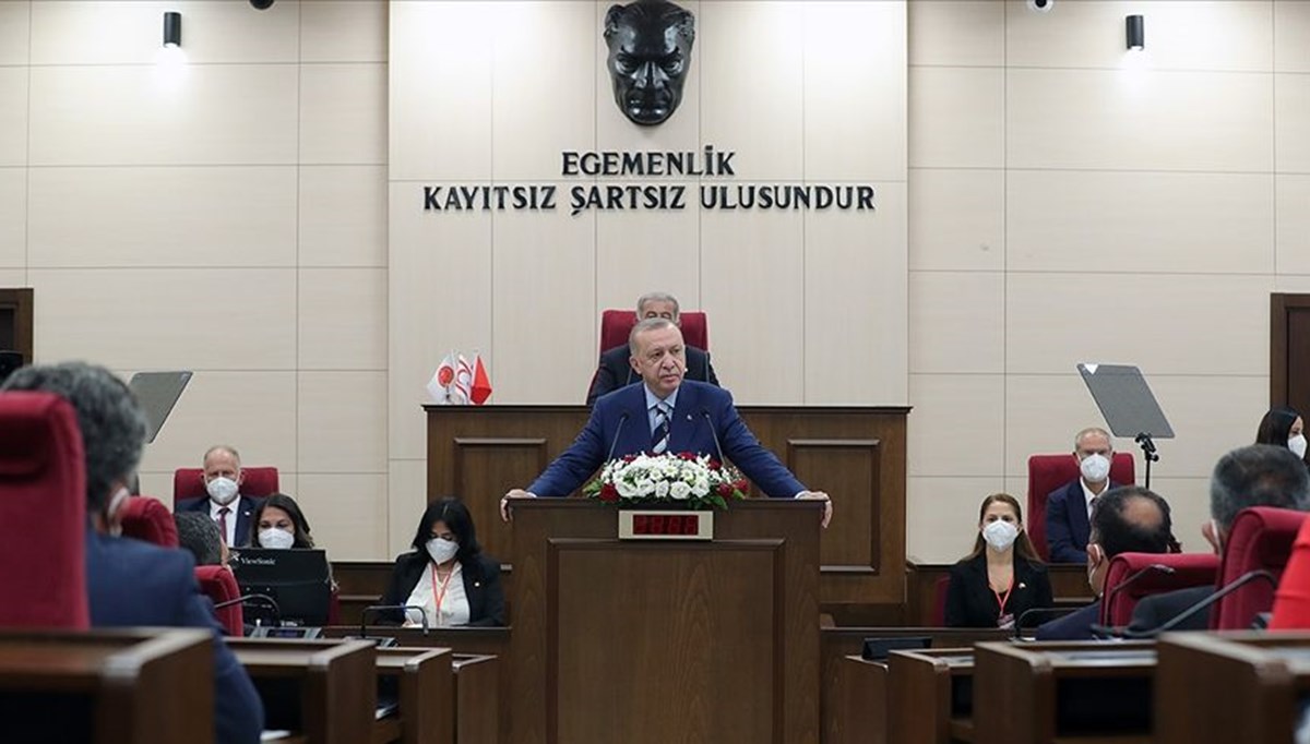 Cumhurbaşkanı Erdoğan'dan KKTC'ye Külliye ve Millet Bahçesi müjdesi
