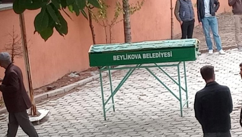 Eskişehir'de okulda fenalaşan çocuk öldü