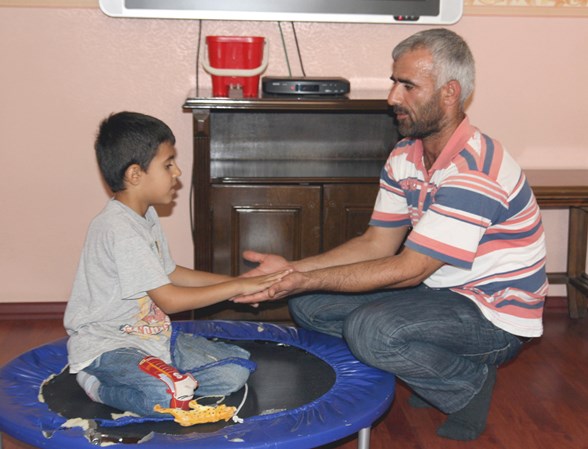 Bebegin Video Goruntusu Otizmi Ele Veriyor Saglik Haberleri Ntv