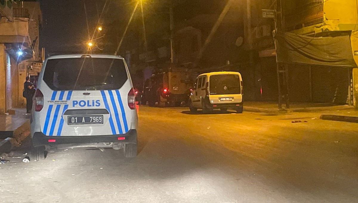 Kaldırımda telefonla konuşurken silahlı saldırıda hayatını kaybetti Kaldırımda telefonla konuşurken silahlı saldırıda hayatını kaybetti