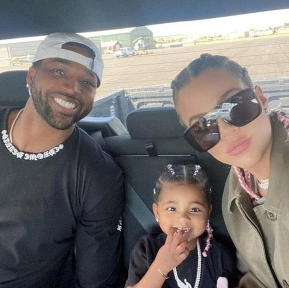 Khloe Kardashian'dan oğluyla ilk paylaşım - 7