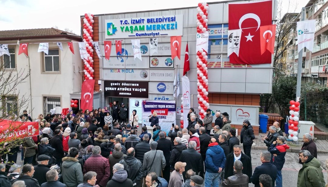Şehit öğretmen Şenay Aybüke Yalçın'ın adı bu merkezde yaşatılacak