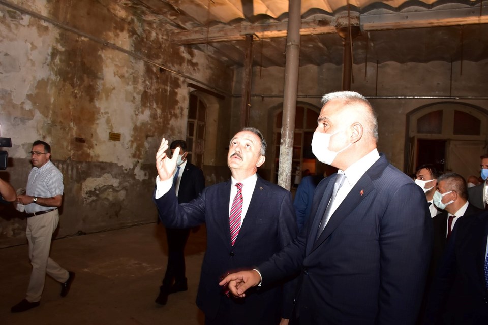 Alsancak Tekel Fabrikası yenileniyor: Sanat merkezi olacak - 1