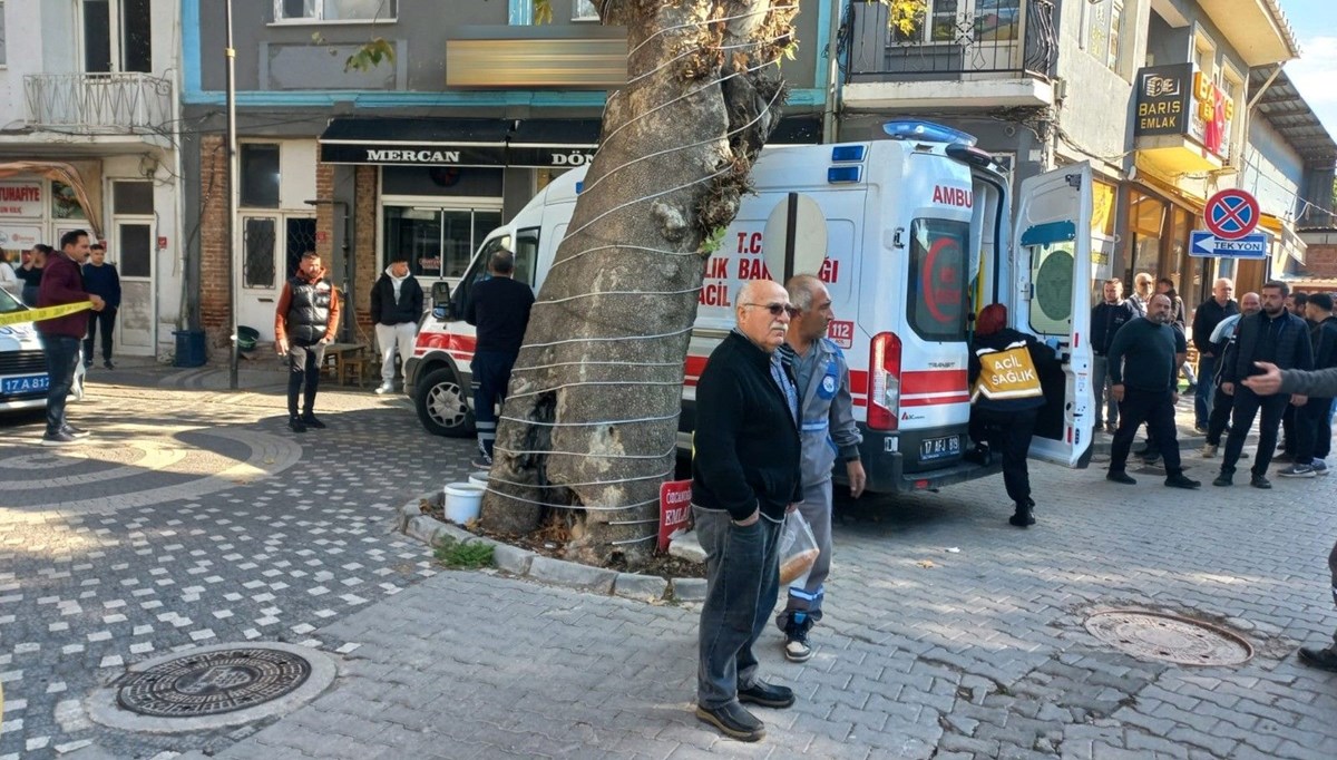 Eşini iş yerinde tüfekle vurarak öldürdü