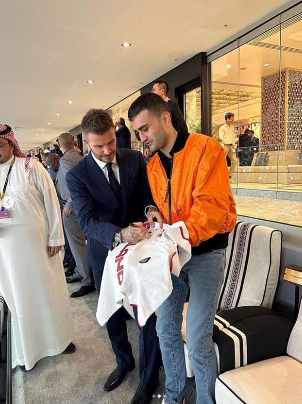 Sodyal medya fenomeni CZN Burak Katar'da David Beckham ile buluştu - 3