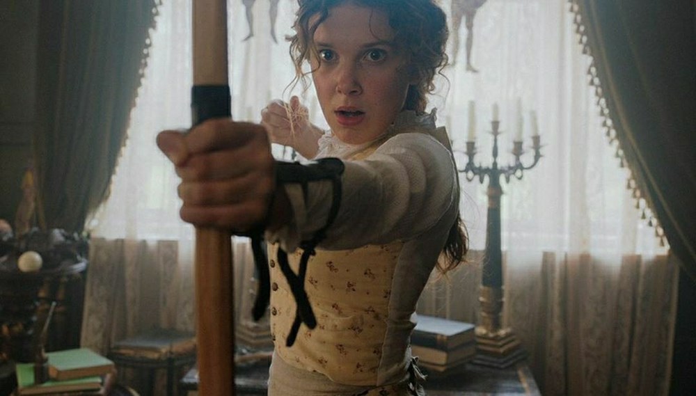 Millie Bobby Brown ve Henry Cavill'lı Enola Holmes'tan ilk kareler - 3