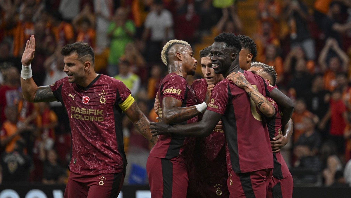 Galatasaray, ilk haftada kazanıyor