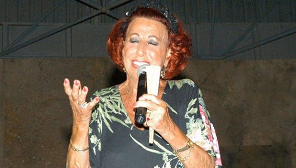 Şarkılara yeniden hayat veren sanatçı: Müzeyyen Senar - 7