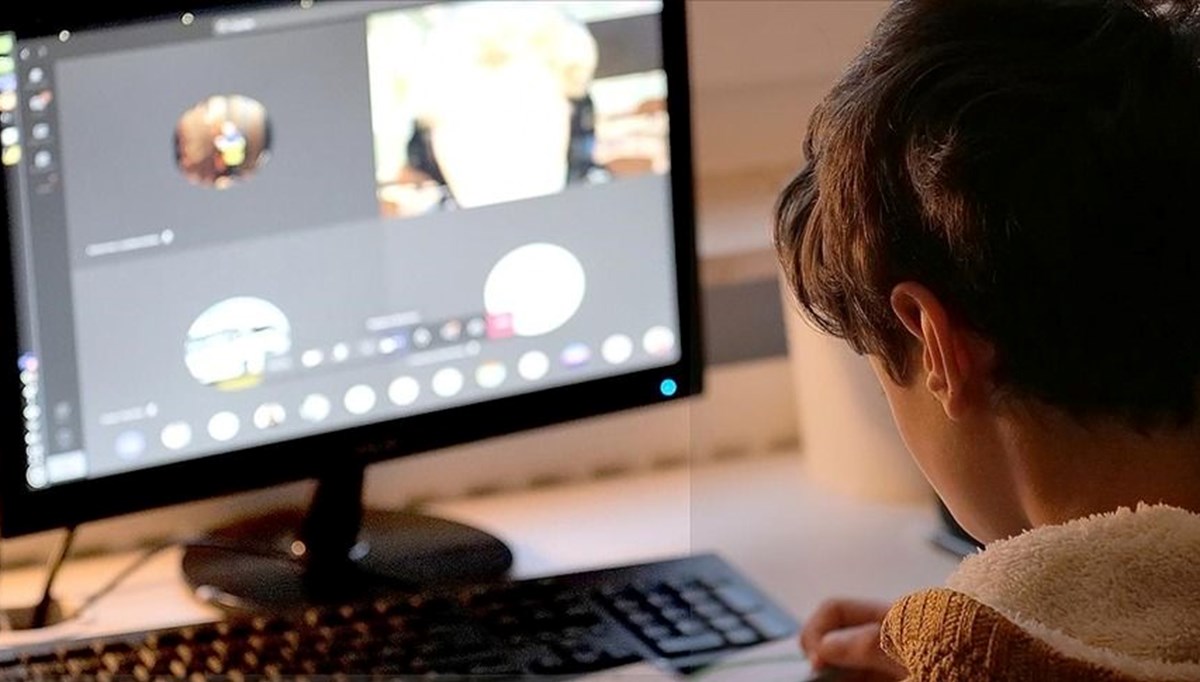Siber zorbalık nedir? MEB müfredatına eklenen siber zorbalık örnekleri nelerdir? Siber zorbalık nedir? MEB müfredatına eklenen siber zorbalık örnekleri nelerdir?