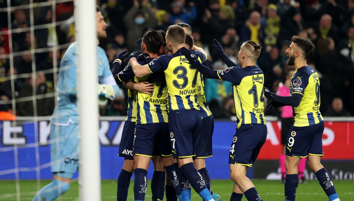 Kadıköy'de son gülen Fenerbahçe (Fenerbahçe-Konyaspor maç sonucu)