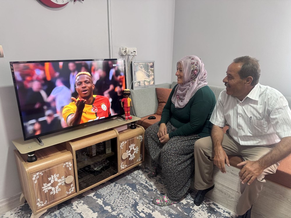 Galatasaray taraftarı bayan çiftçi, "Osimhen bebek" çalışmasını yıldız isme armağan etmek istiyor: "Bonservise dayanak olurum" 77 6Bf7FrTCREuYALYE9A41KA