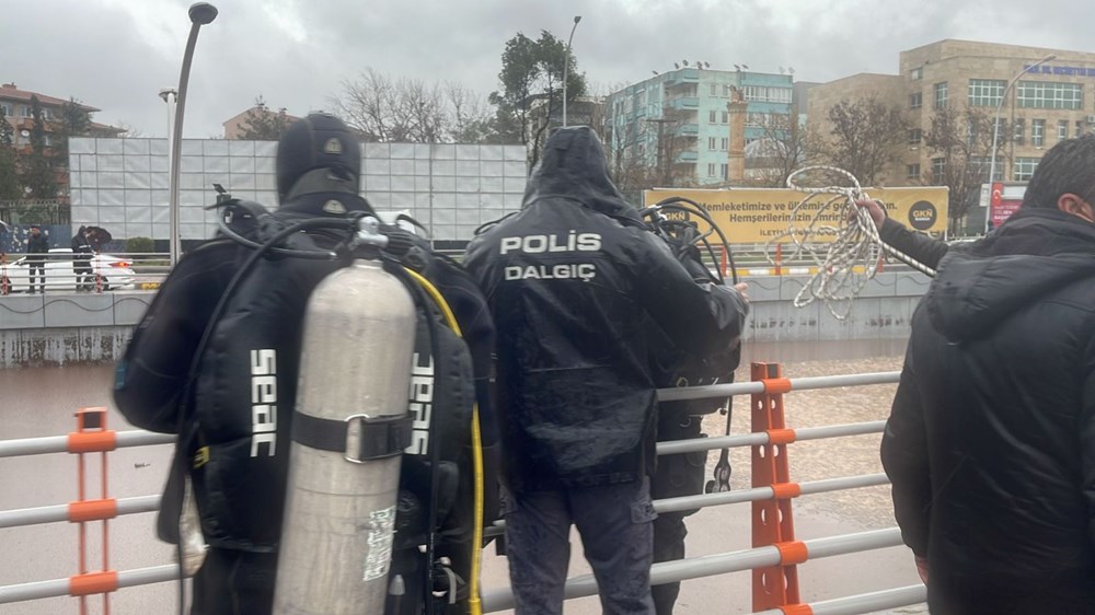 Şanlıurfa ve Adıyaman'ı sel vurdu: 10 can kaybı - 19