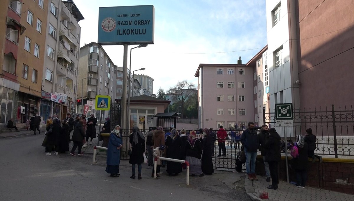 9 öğrencisini taciz ettiği iddia edilen sınıf öğretmeni tutuklandı