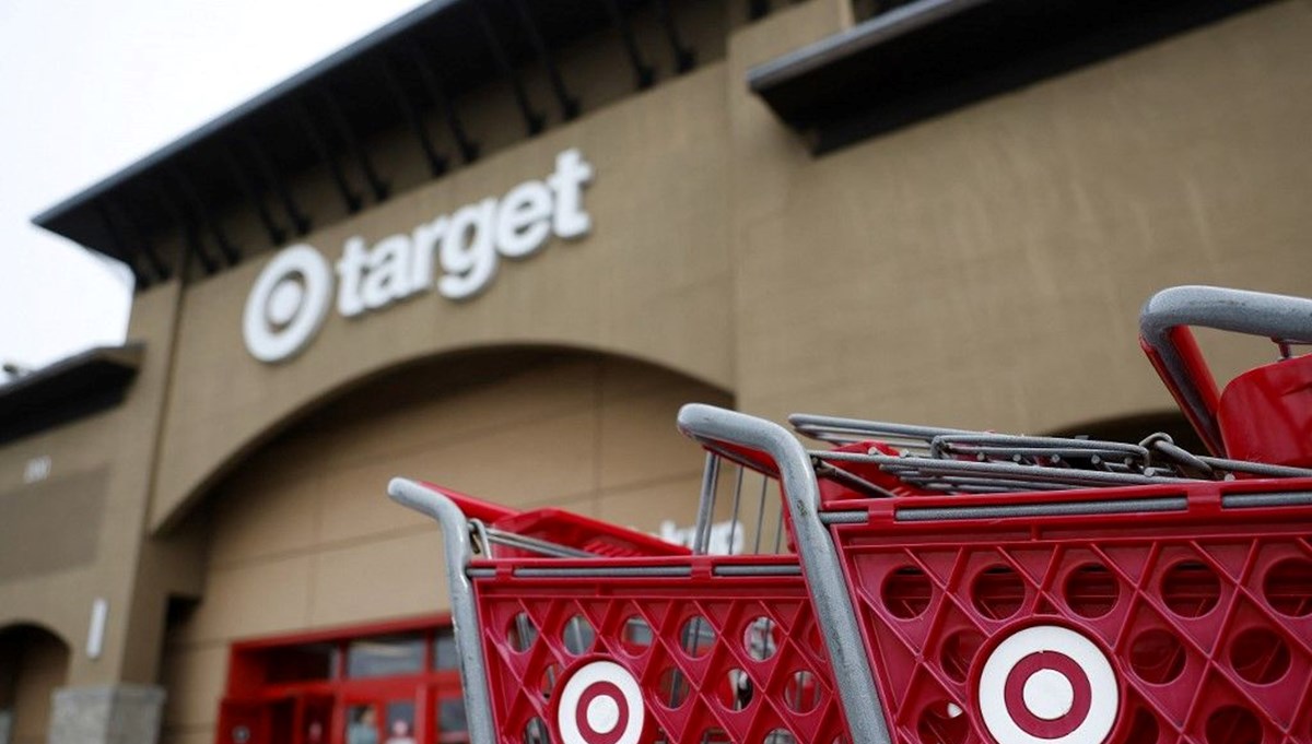 Satışlar düştü 11 yıllık CEO istifa etti