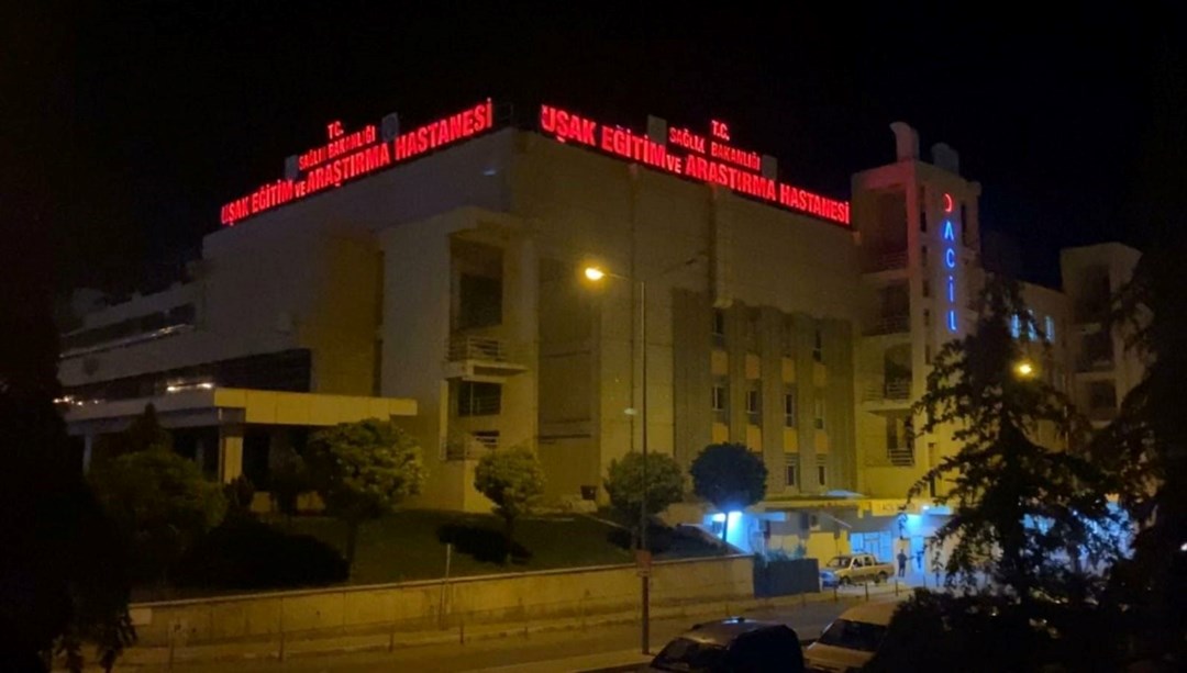 Uşak'ta zehirlenme şüphesi: 25'i çocuk, 35 kişi hastaneye kaldırıldı