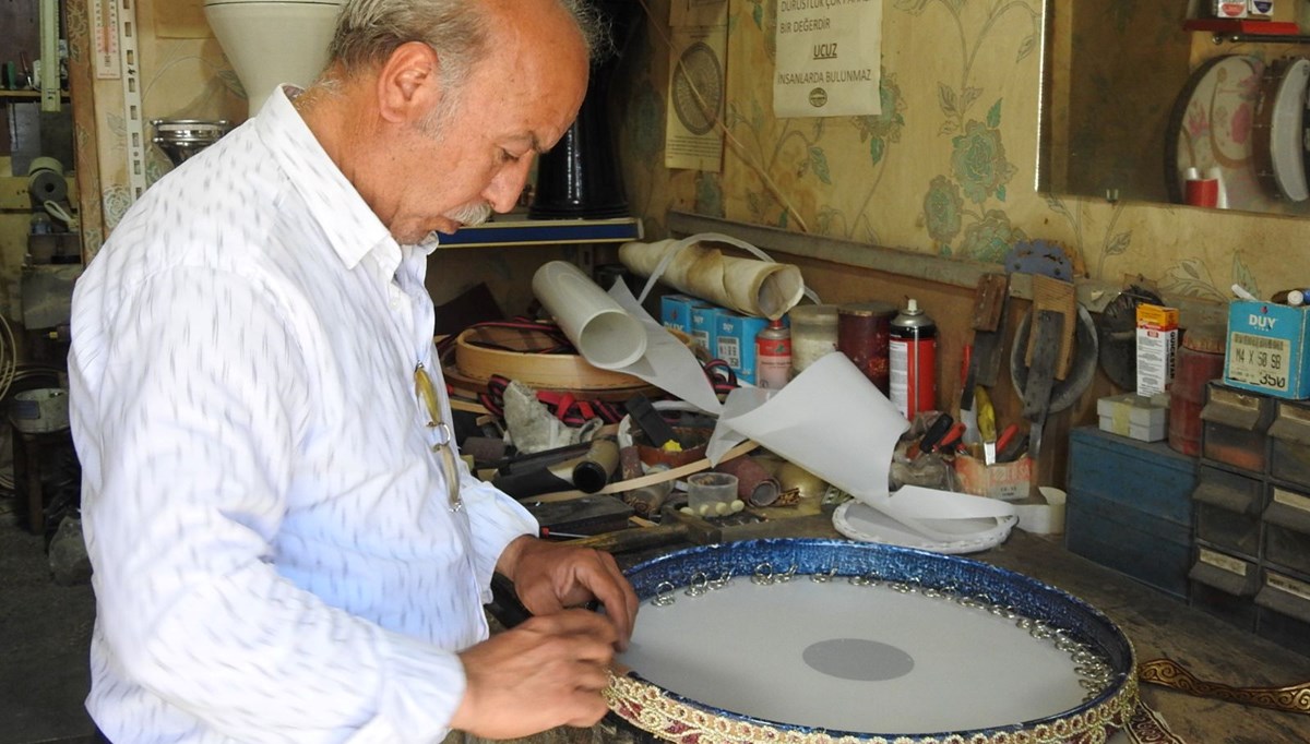 Gaziantep'te 50 yıldır baba mesleğini sürdürüyor: ''Türkiye'de ve dünyada çığır açtık'' Gaziantep'te 50 yıldır baba mesleğini sürdürüyor: ''Türkiye'de ve dünyada çığır açtık''