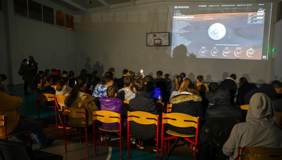 Mars'a iniş, kratere adını veren Bosna Hersek'in "Jezero" beldesinde canlı takip edildi