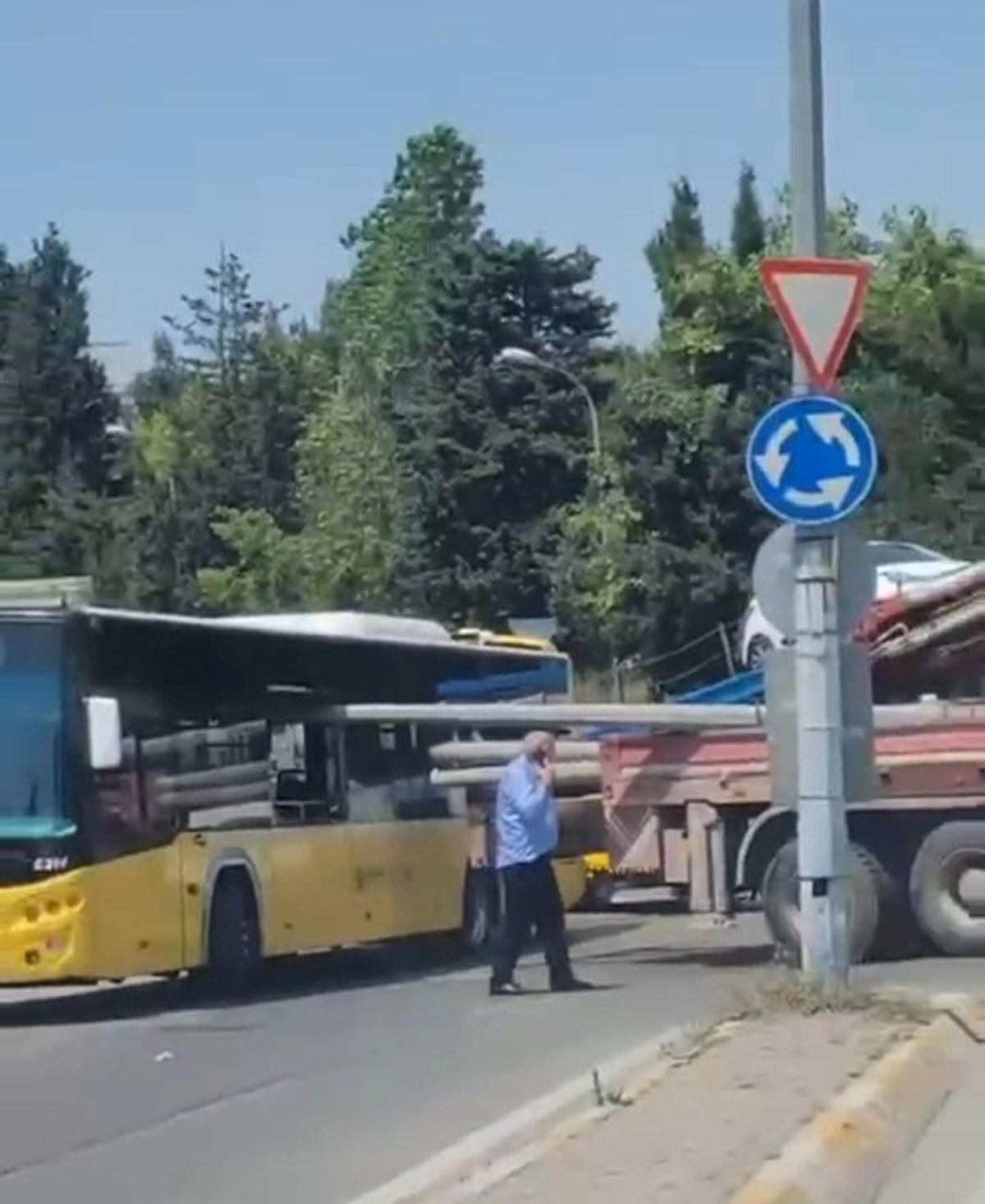 6Ji9q1KrGEmrI7inZL24oQ.jpg