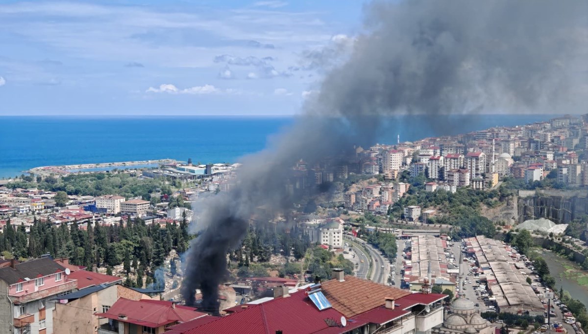 Mobilya atölyesinde yangın
