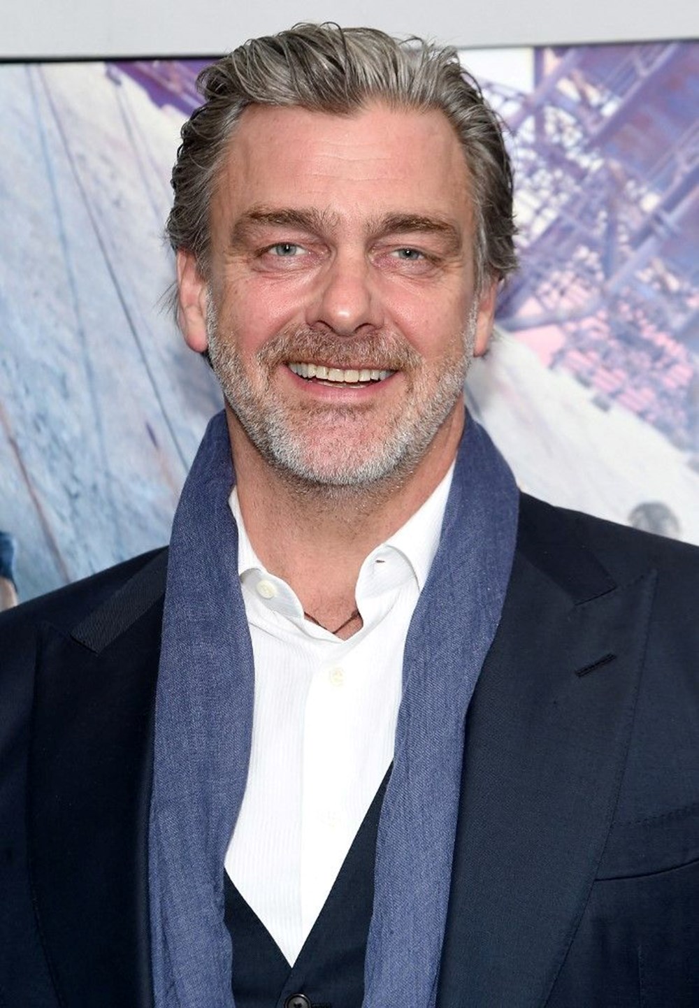 Thor ve Star Wars yıldızı Ray Stevenson hayatını kaybetti - 3