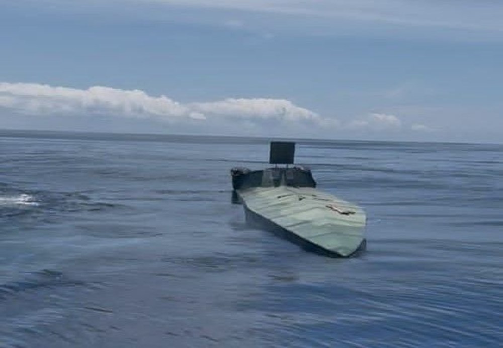 1,5 ton kokain taşıyabiliyor: Starlink antenli “narko denizaltı” yakalandı - 1
