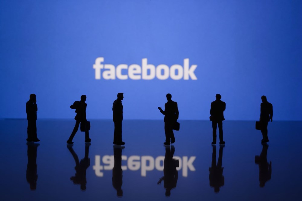 1 trilyon dolar değerini aşan şirketler listesi: Trilyonerler kulübüne Facebook da katıldı - 2