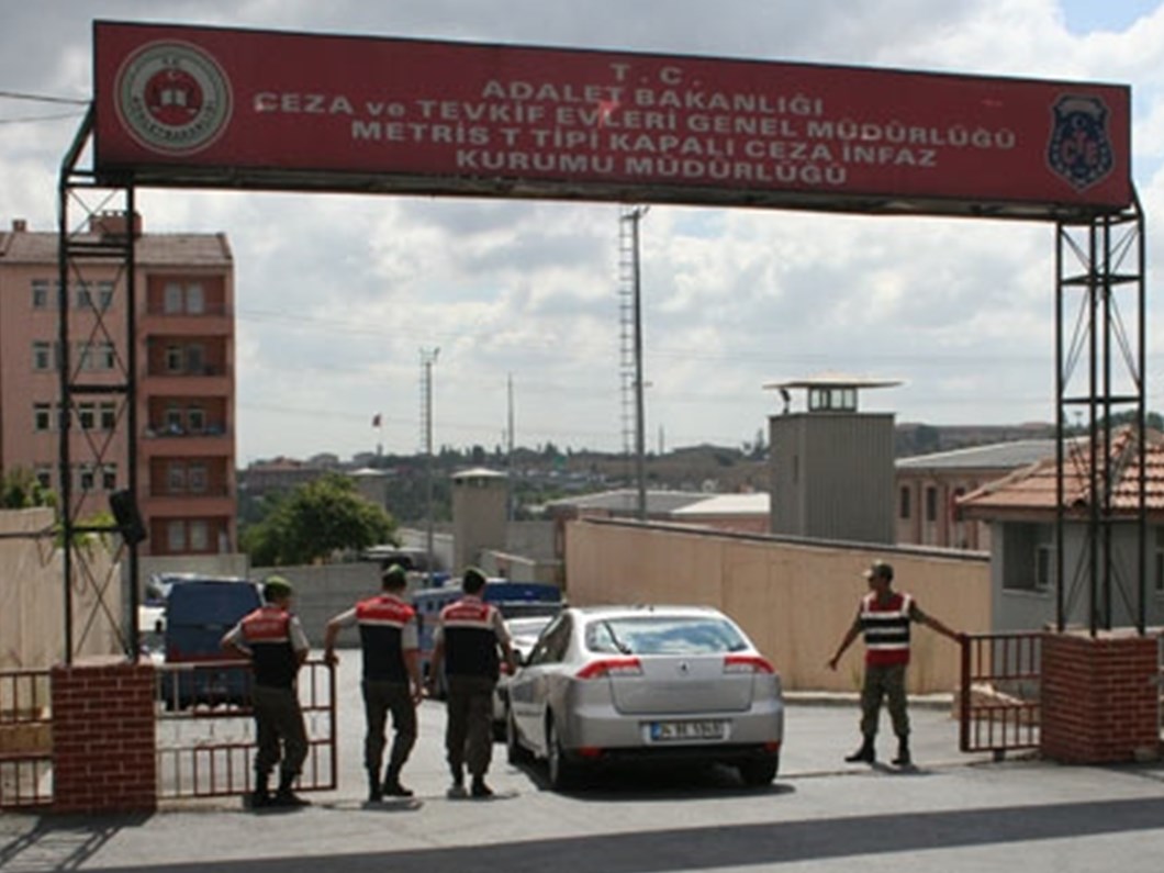 kardesinin kimligiyle metris cezaevi nden firar etti son dakika turkiye haberleri ntv haber