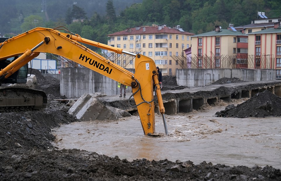Bozkurt'ta 3 köprü kapatıldı - 1