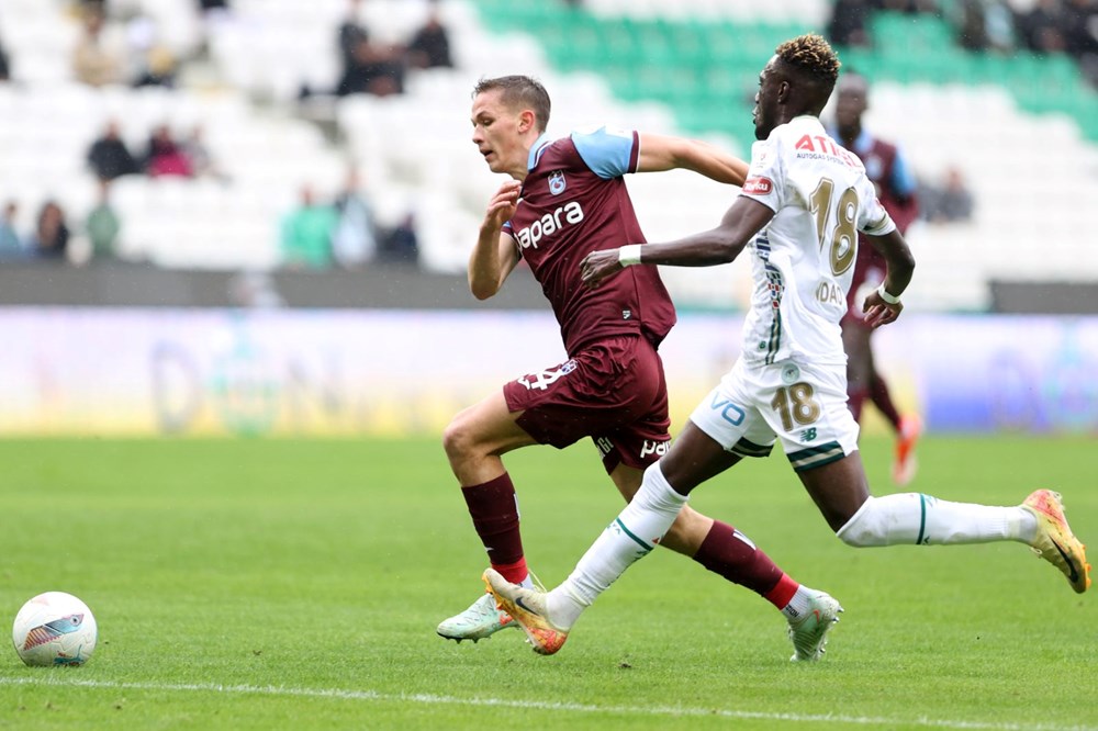 Konyaspor'a mağlup olan Trabzonspor'un deplasmanda galibiyet hasreti 12 maça çıktı - 1