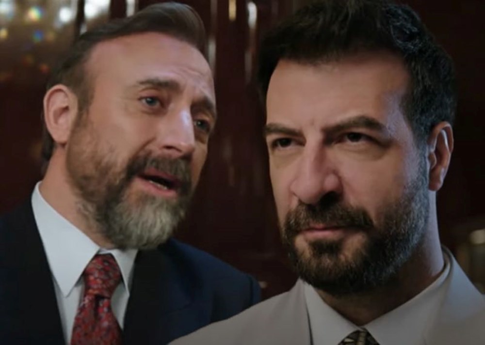 Kral Kaybederse'de Kenan yine yaptı yapacağını!