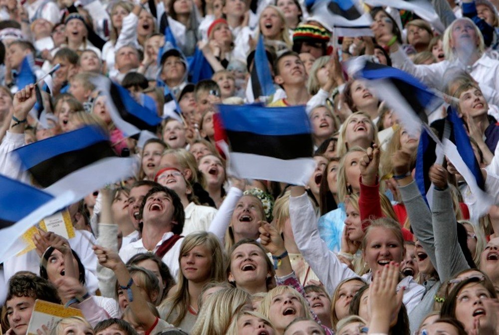 5 дней в европе. Эстония люди. Эстонцы современные. Эстонцы фото. Население Эстонии фото.