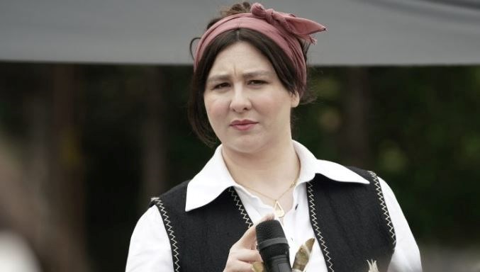 Yasemin Sakallıoğlu "Bahar" dizisine konuk oluyor: Hasibe karakterini canlandıracak