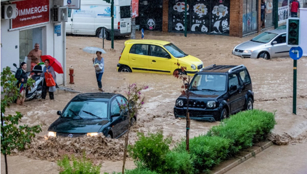 Yunanistan ve Bulgaristan'ı da sel vurdu, Brezilya'da fırtınada 22 ölü